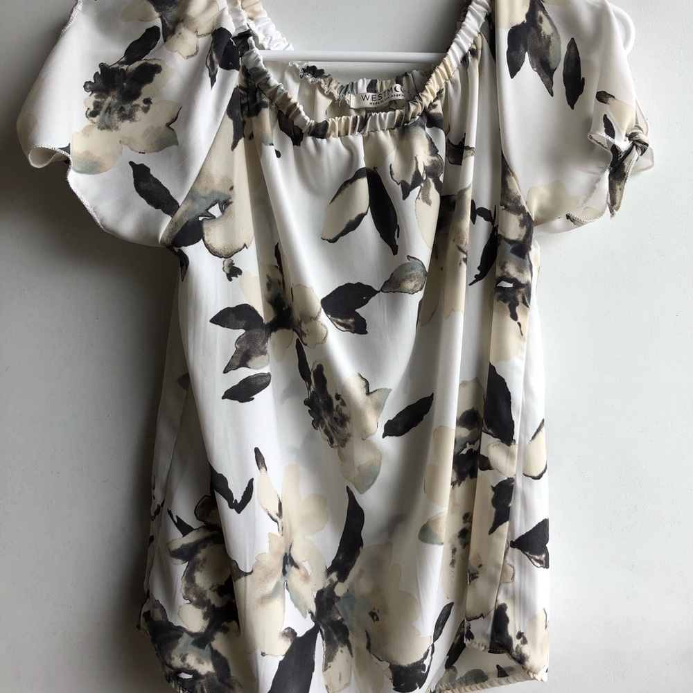 West Moon cream top
